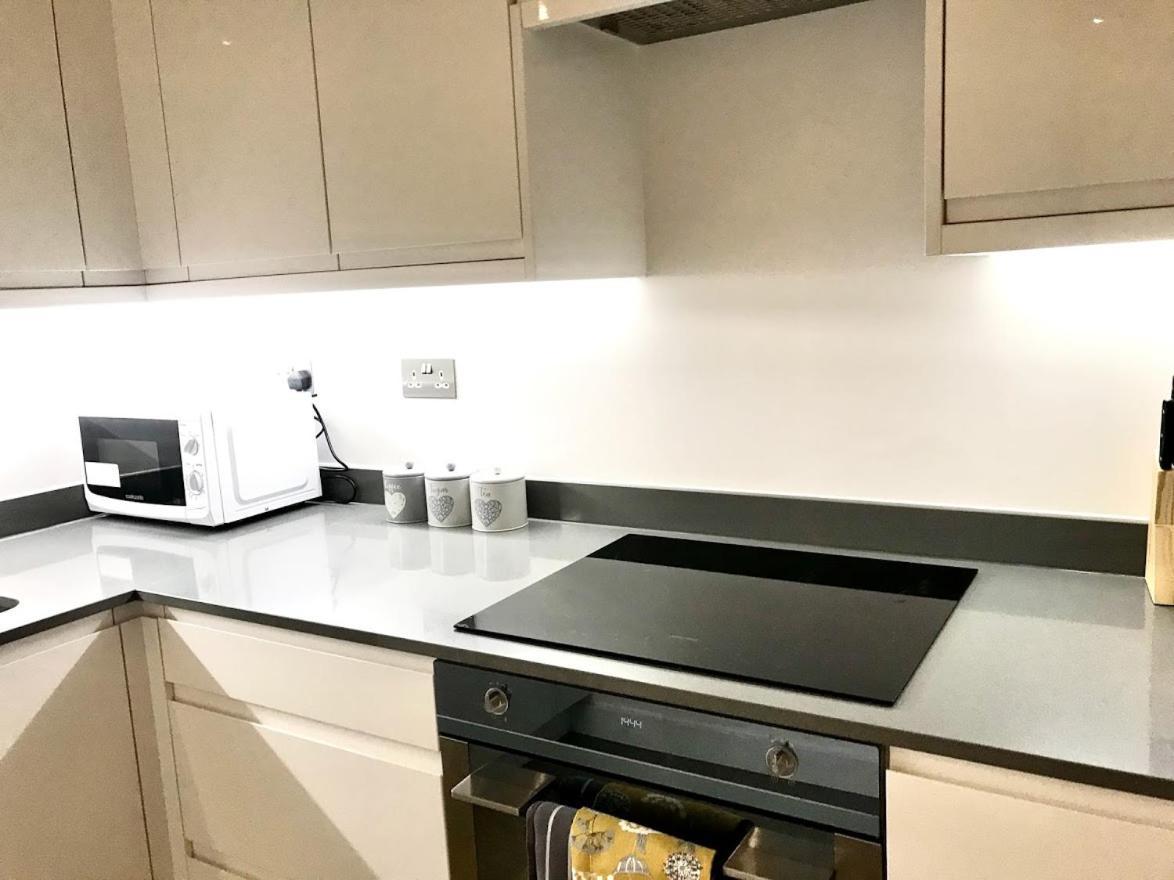 Hotel Maplewood Luxurious One-Bed Flat With Free Parking St Albans Exterior foto
